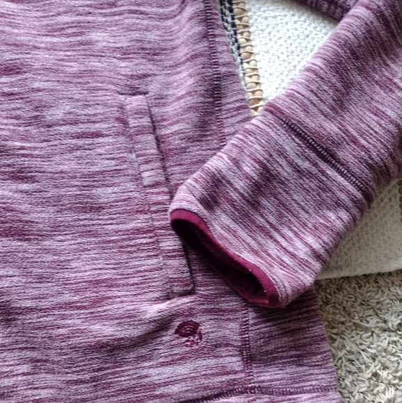 Mountain Hardwear Hoodie Sweater - Picture 4 of 5